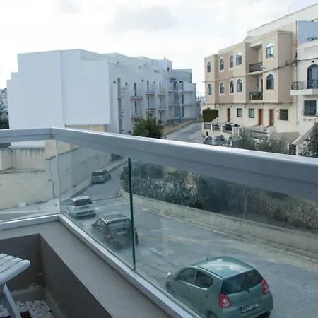 Sunshine Pensionat Birkirkara