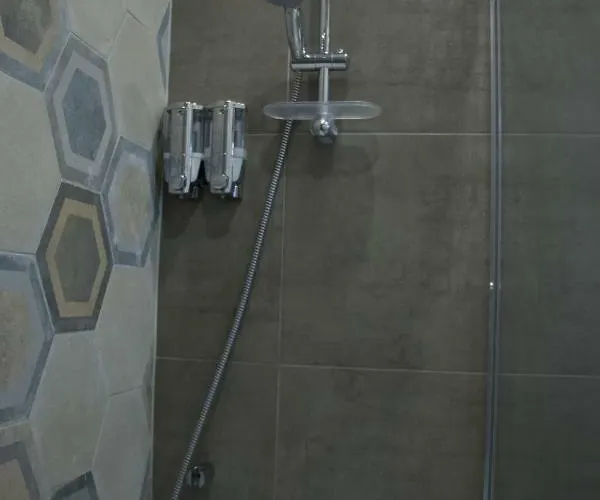 ゲストハウス Sunshine ビルキルカラ